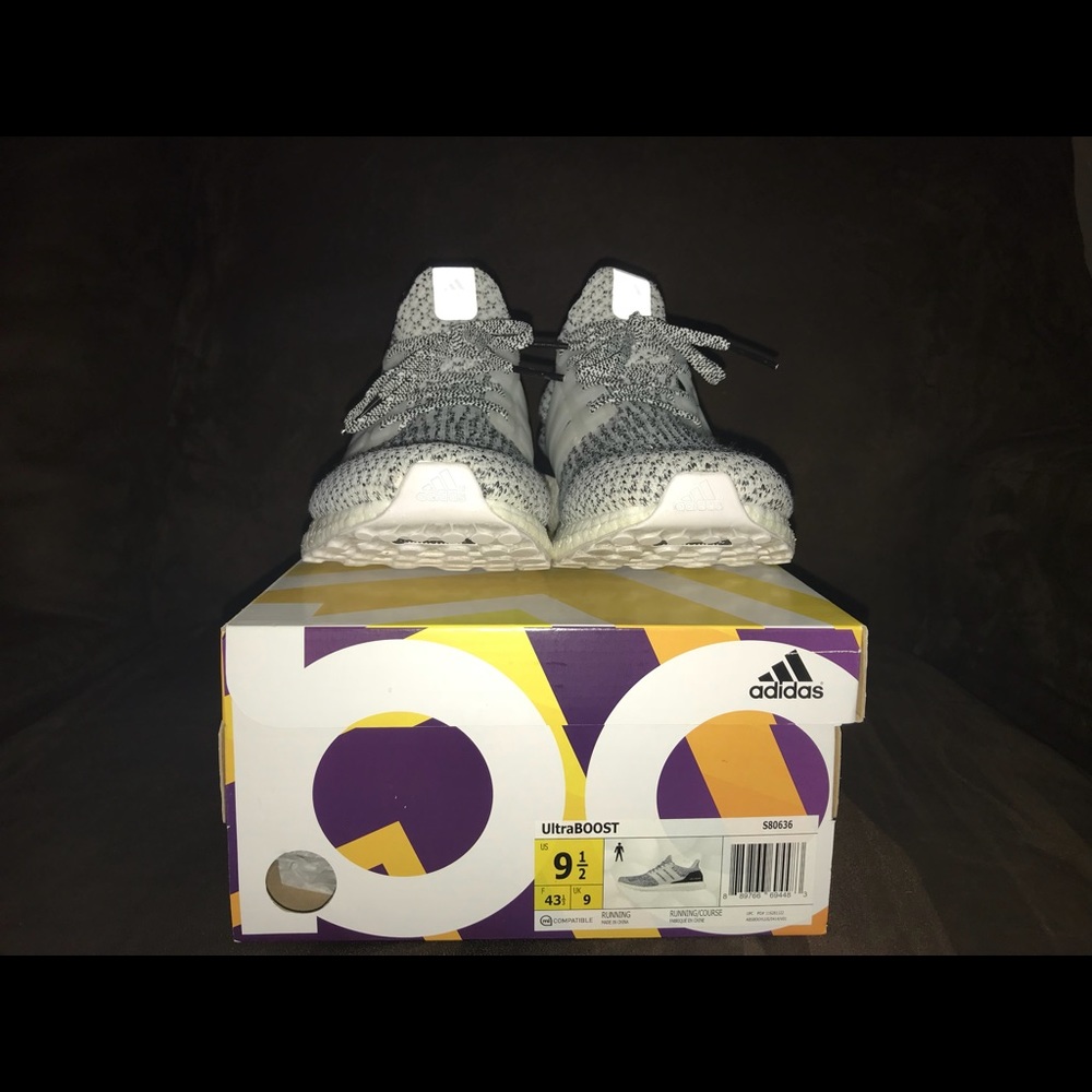 Adidas Ultra Boost 3.0 Oreo Size 9.5